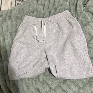 Lulu joggers